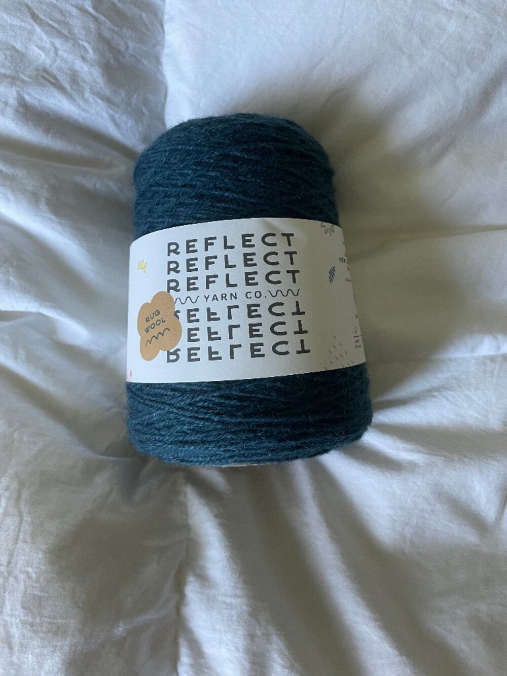 Tuft The World Reflect Wool Cone Yarn